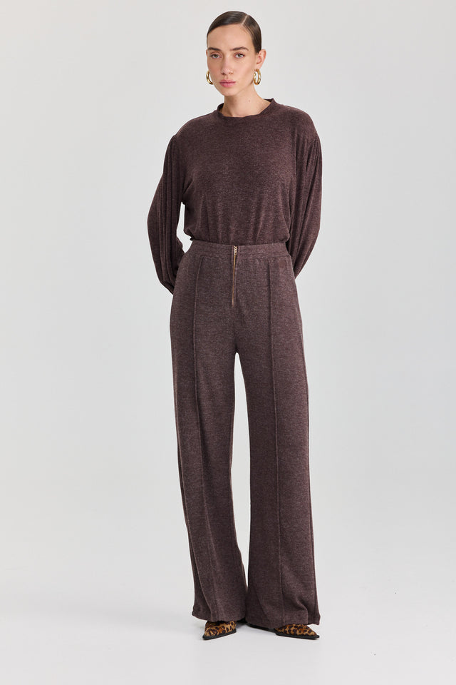 מכנסיים מחוייטים סריג וויסקי רוכסן גומי חום טראפל