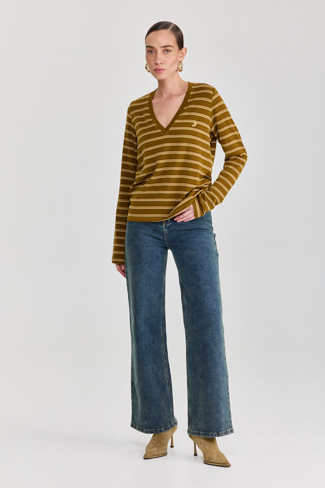 חולצת קוקיז מפתח וי שרוולים ארוכים פסים ירוק חום