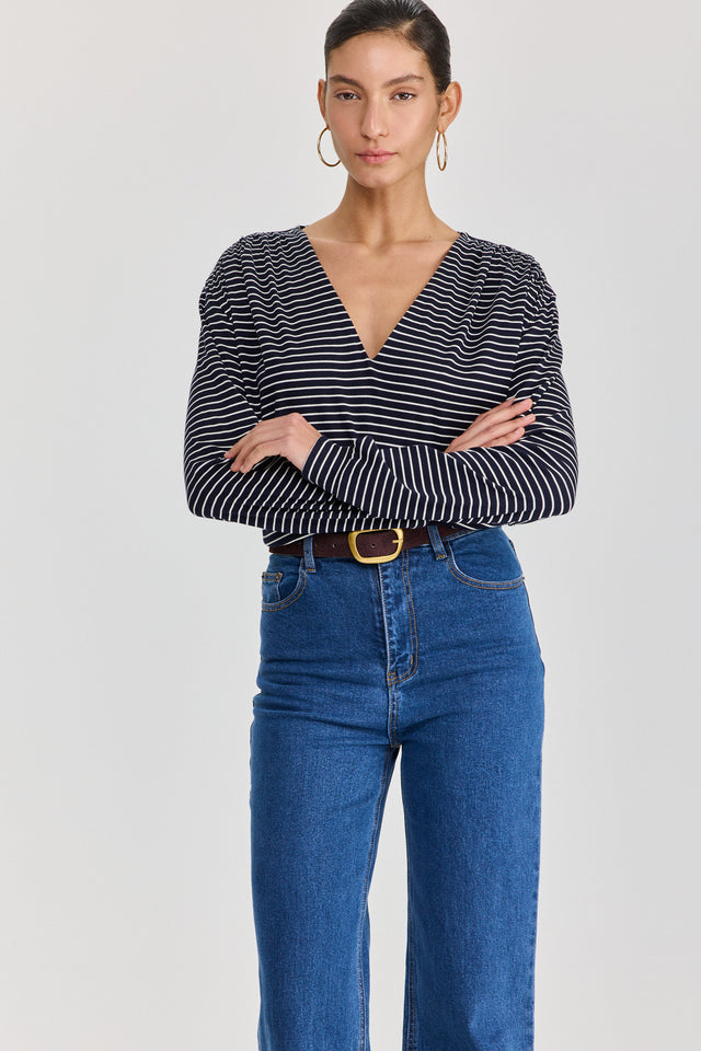 חולצת וי כיווצים שרוולים ארוכים פסים נייבי