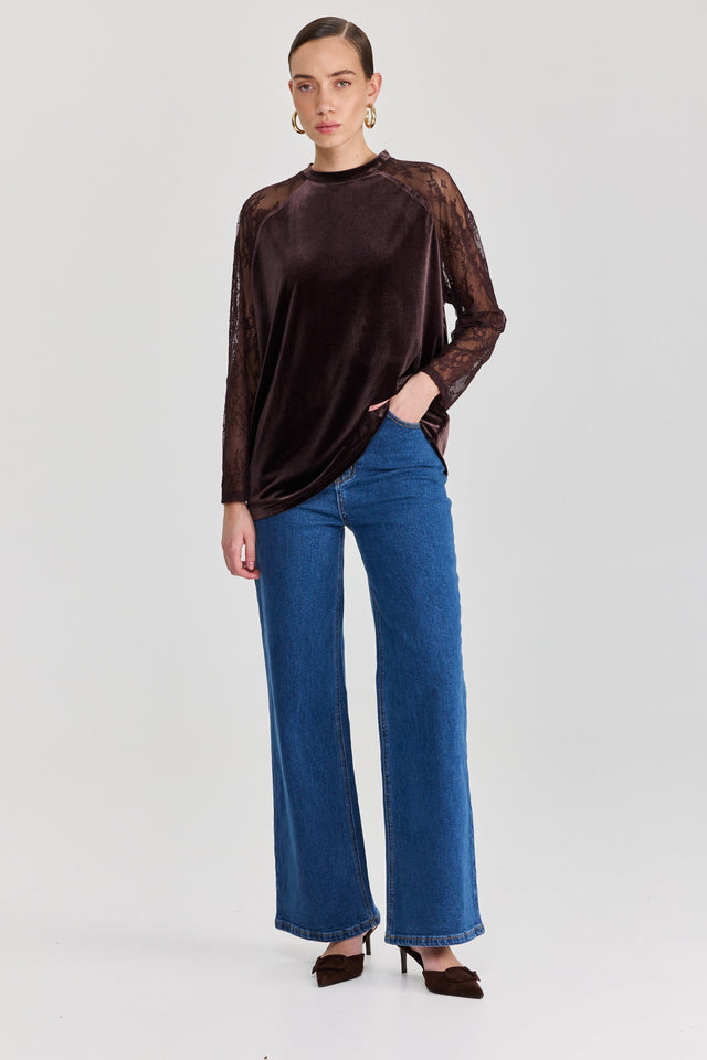 חולצת קטיפה league שרוולי תחרה חום שוקולד