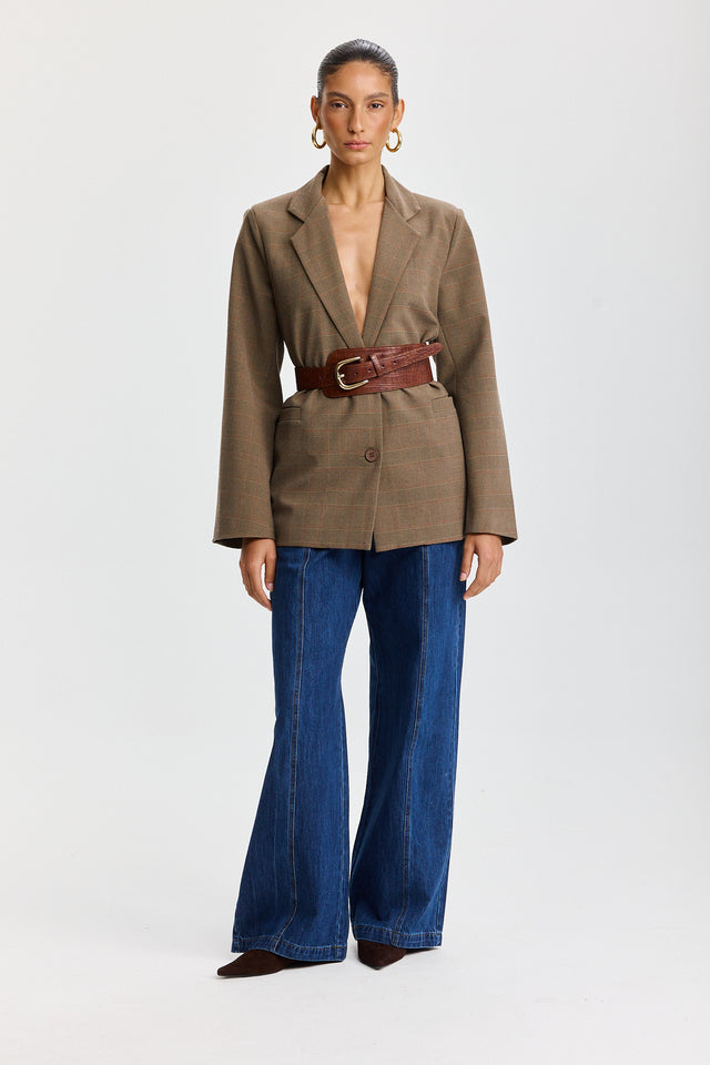 בלייזר מחוייט חום משבצות