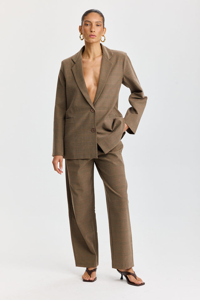 בלייזר מחוייט חום משבצות