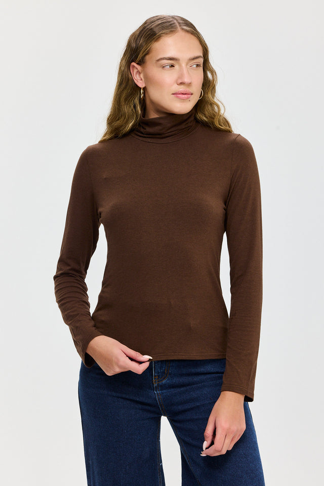 חולצת מיסו גולף חום שוקולד