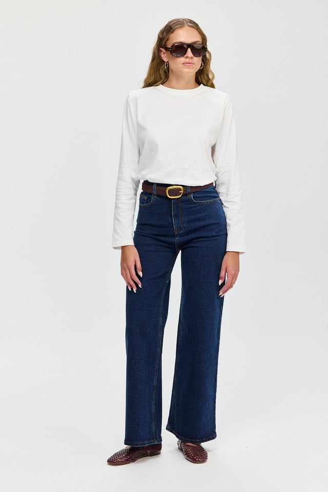 חולצת ספייסי פנקייק כריות כתפיים נשלפות ארוכה לבנה