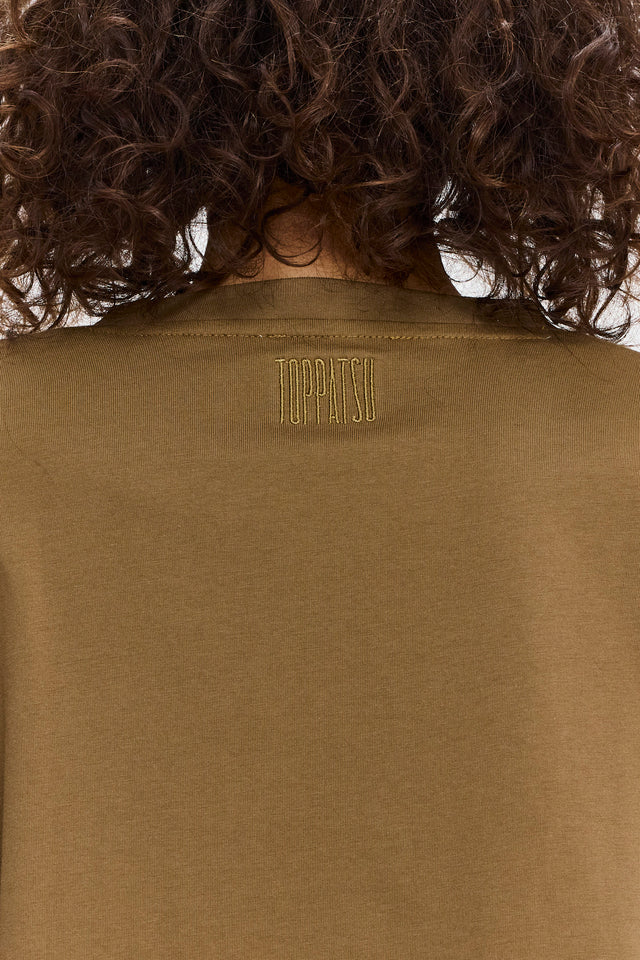 חולצת ספייסי פנקייק כריות כתפיים נשלפות ארוכה מוקה