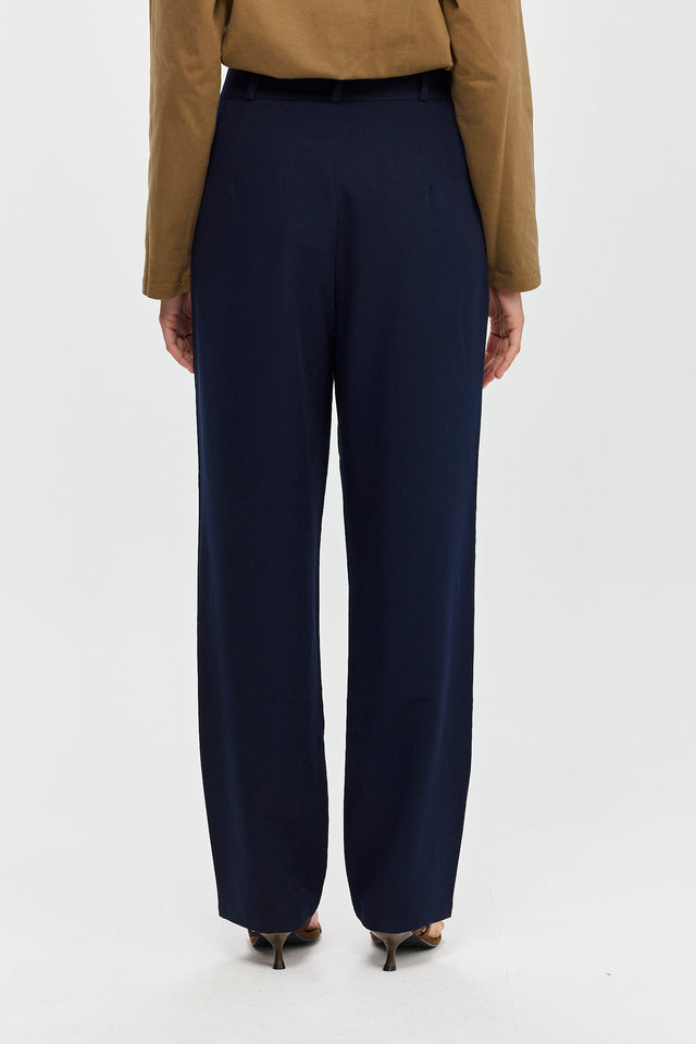 מכנסיים מחוייטים פנה קוטה נייבי