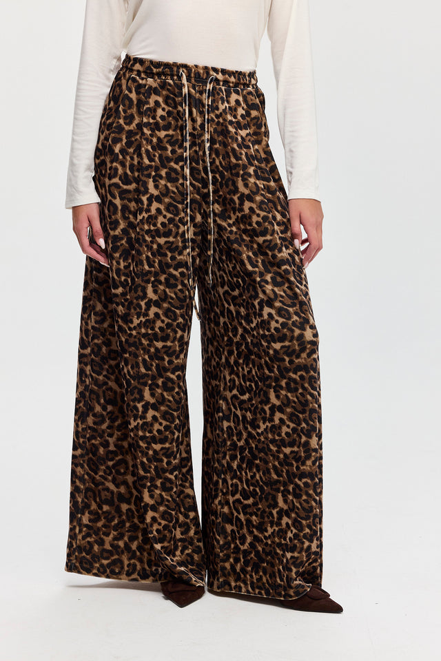 מכנסי ספיריט מתרחבים קטיפה דיטייל מחוייט מנומרים