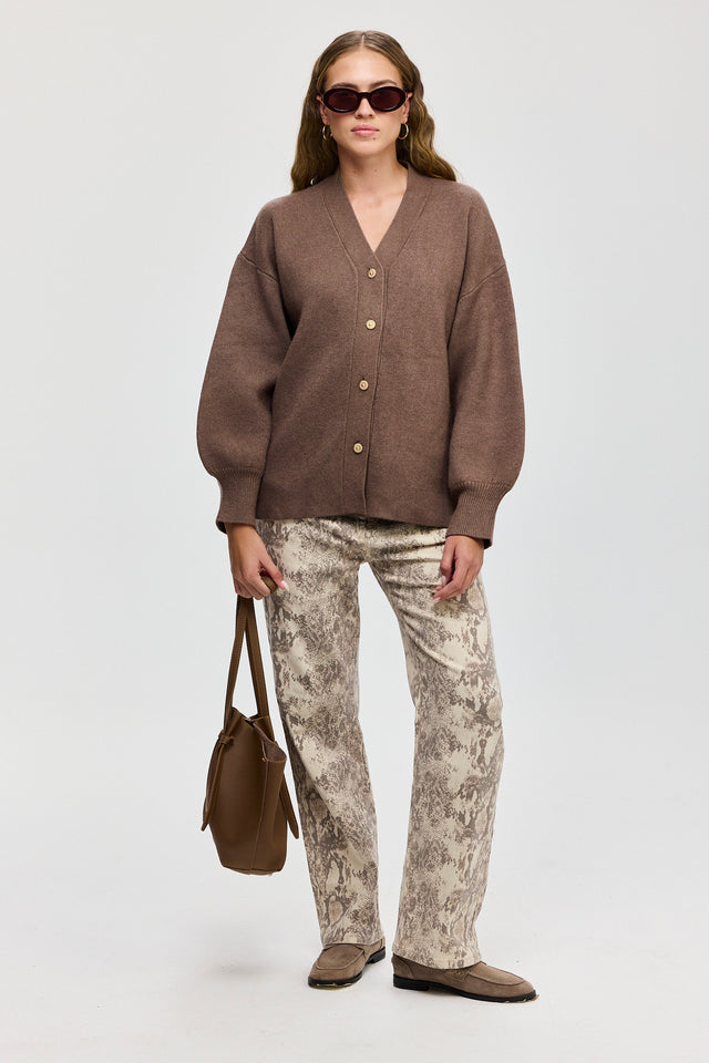 קרדיגן פרזנט סוודר שרוולים תפוחים חום