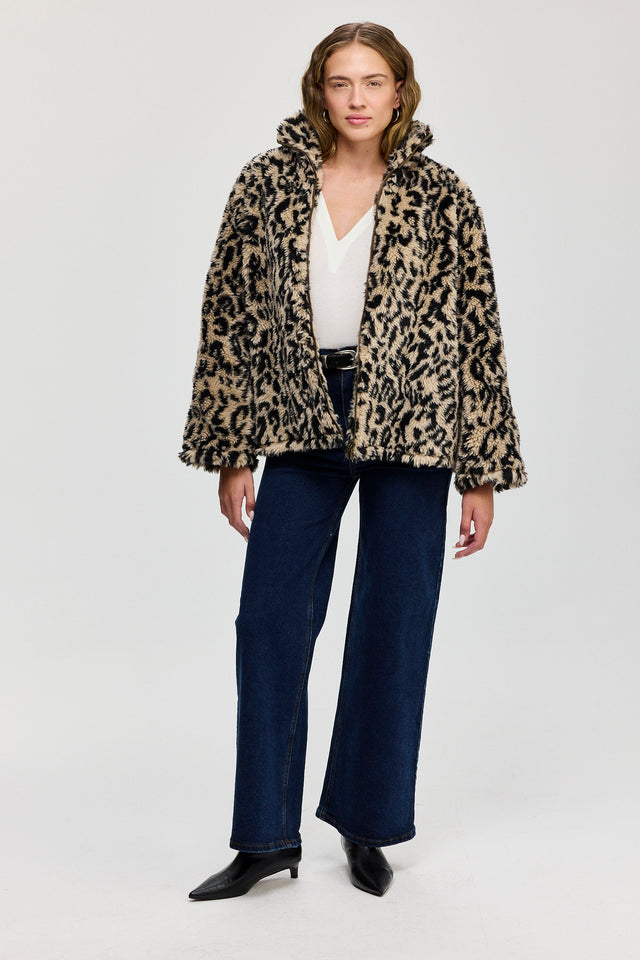 מעיל דמוי פרווה מנומר