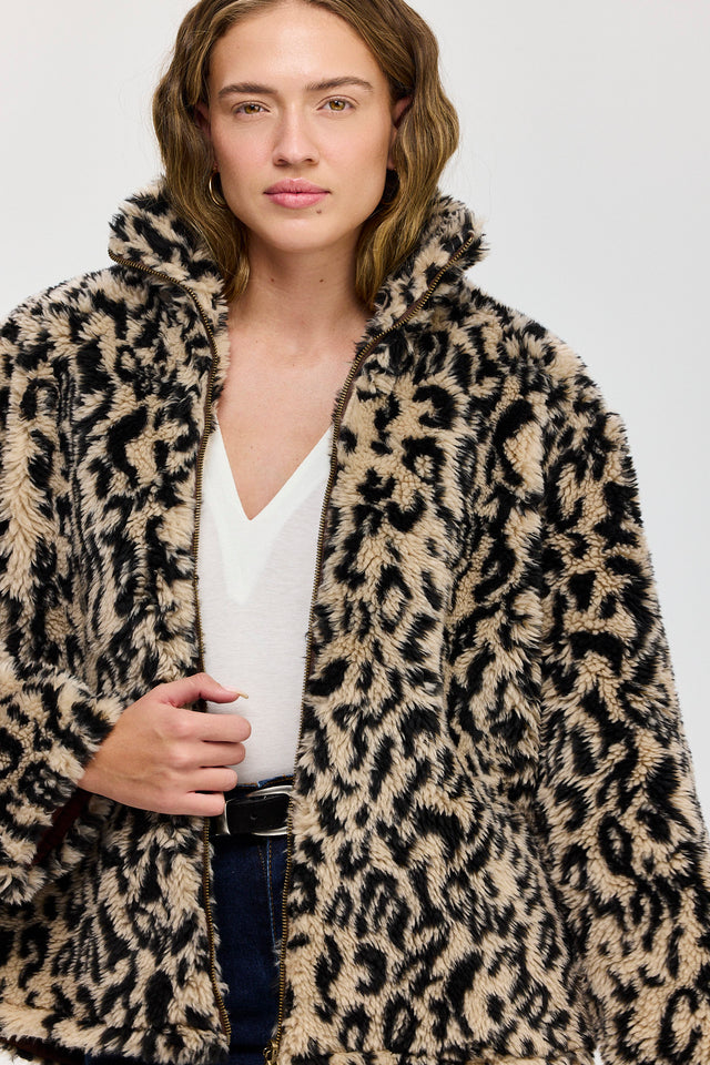 מעיל דמוי פרווה מנומר