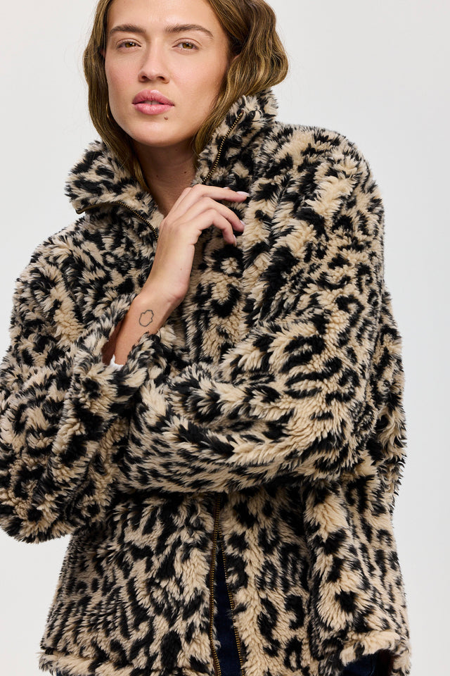 מעיל דמוי פרווה מנומר