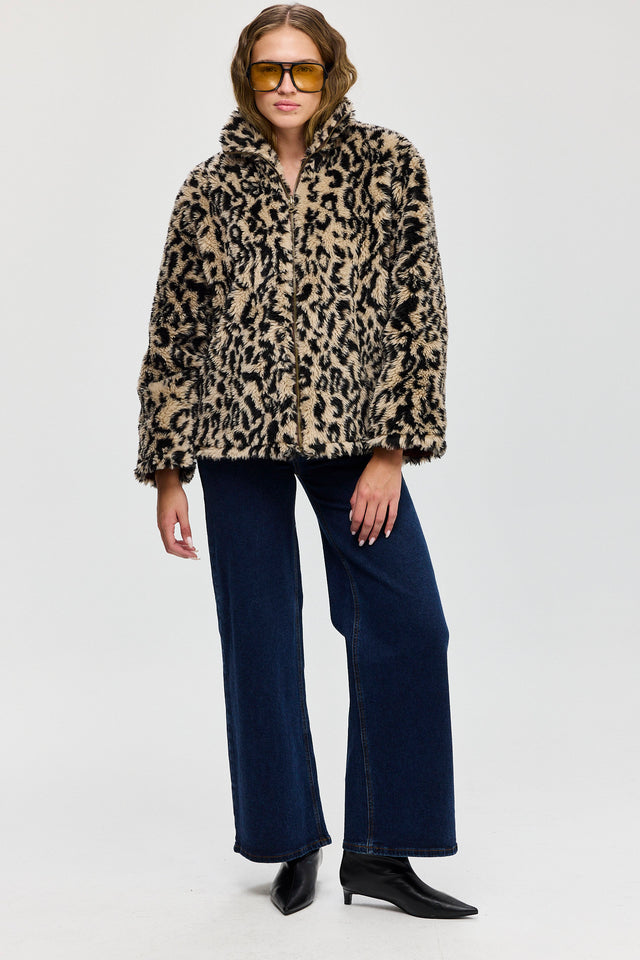 מעיל דמוי פרווה מנומר