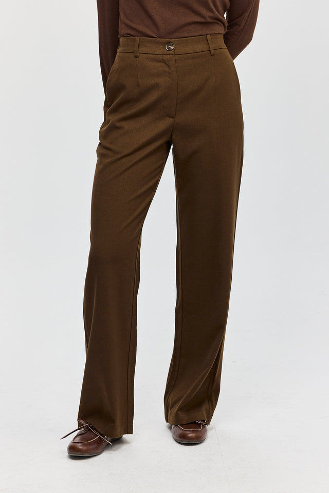 מכנסיים מחוייטים קפה חומים