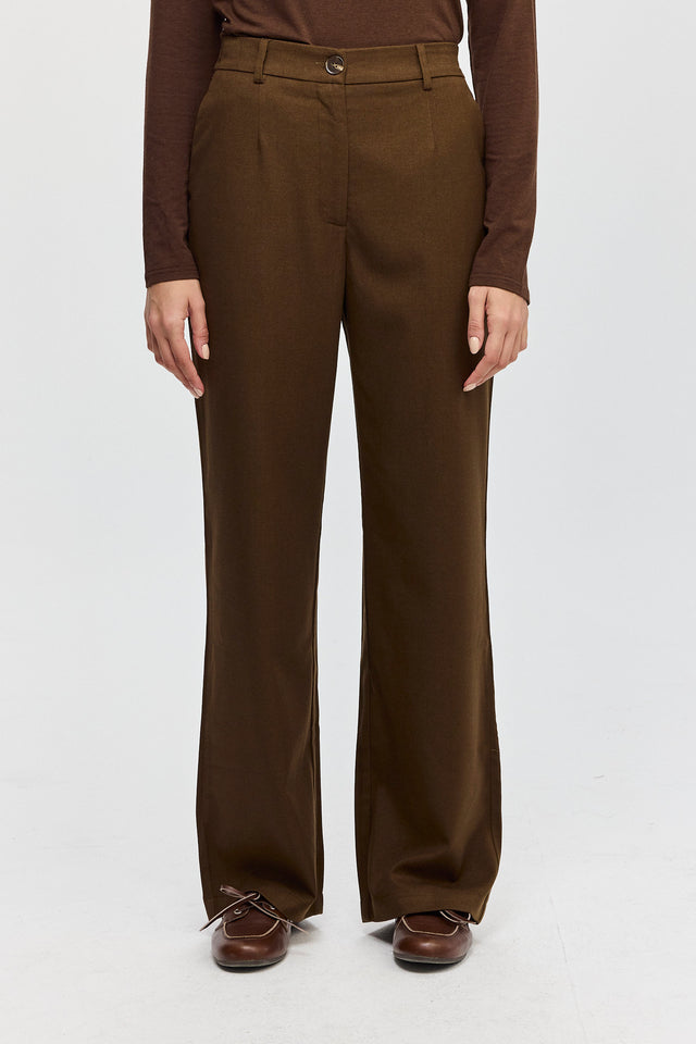 מכנסיים מחוייטים קפה חומים