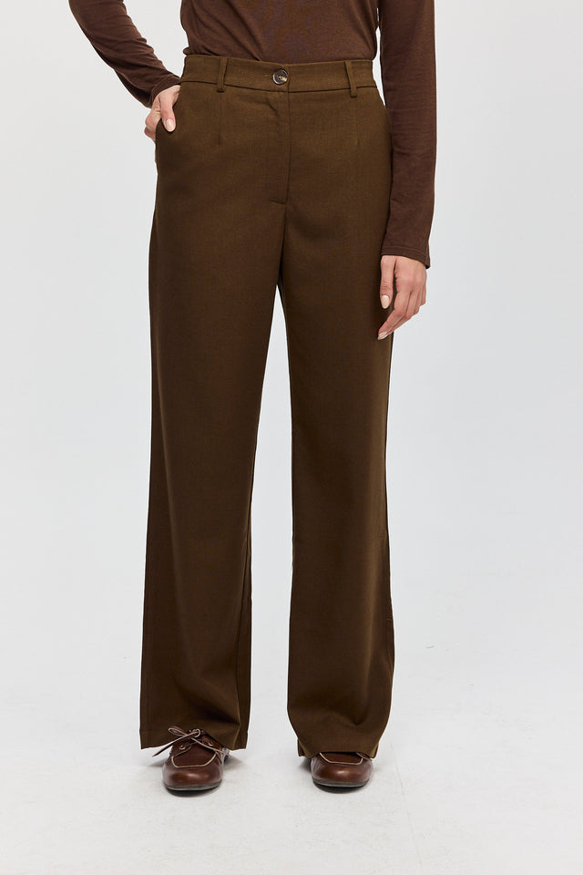 מכנסיים מחוייטים קפה חומים