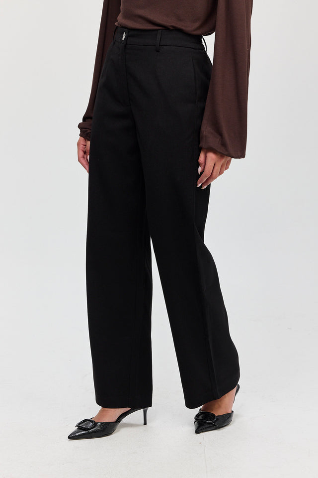 מכנסיים מחוייטים קפה שחורים