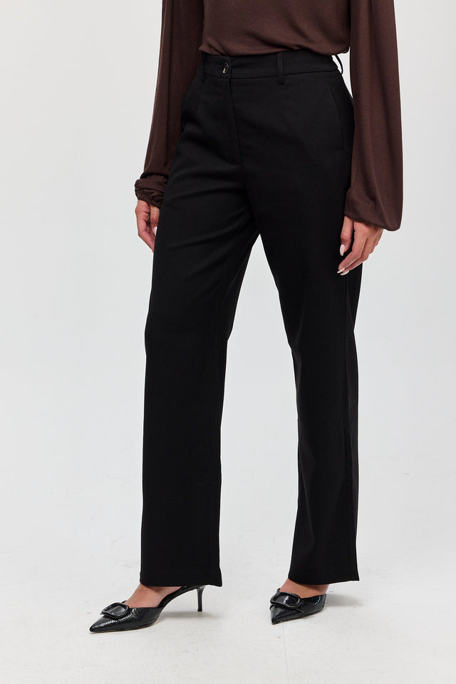 מכנסיים מחוייטים קפה שחורים