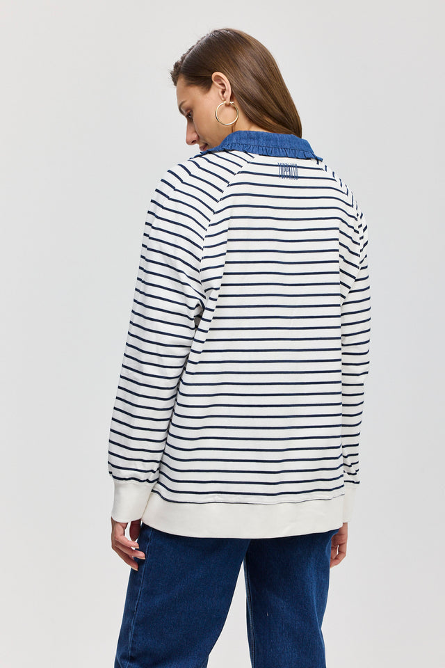 סוויטשירט קריספי פולו פסים נייבי צווארון ג׳ינס