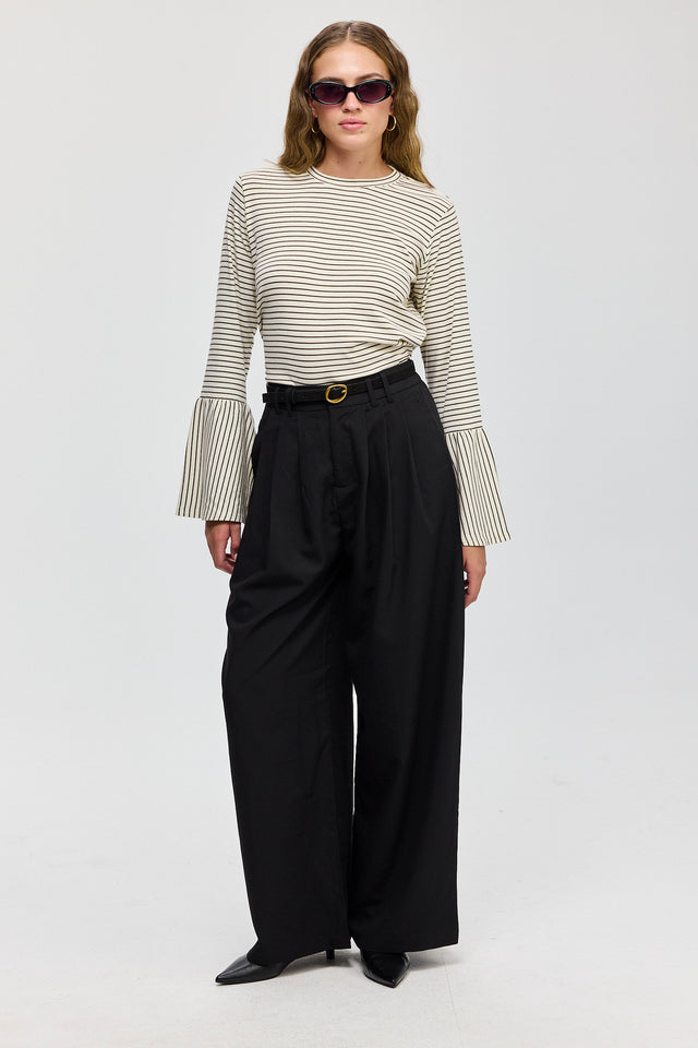 מכנסיים מחוייטים קשיו שחורים