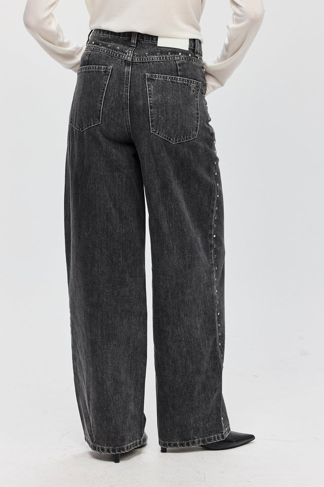 מכנסי ג'ינס ברנדי ניטים שחורים