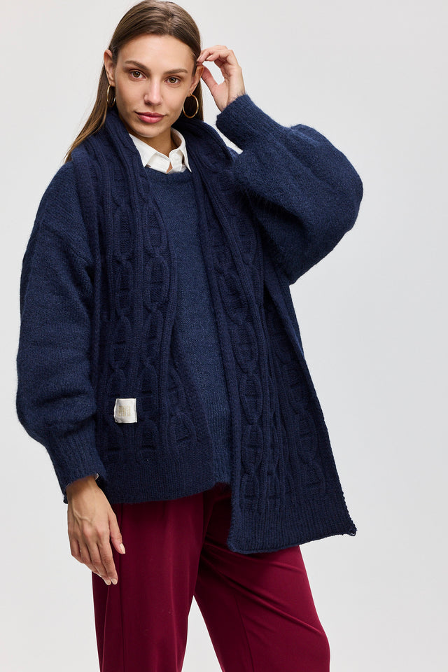 סוודר פרזנט פלאפי נייבי