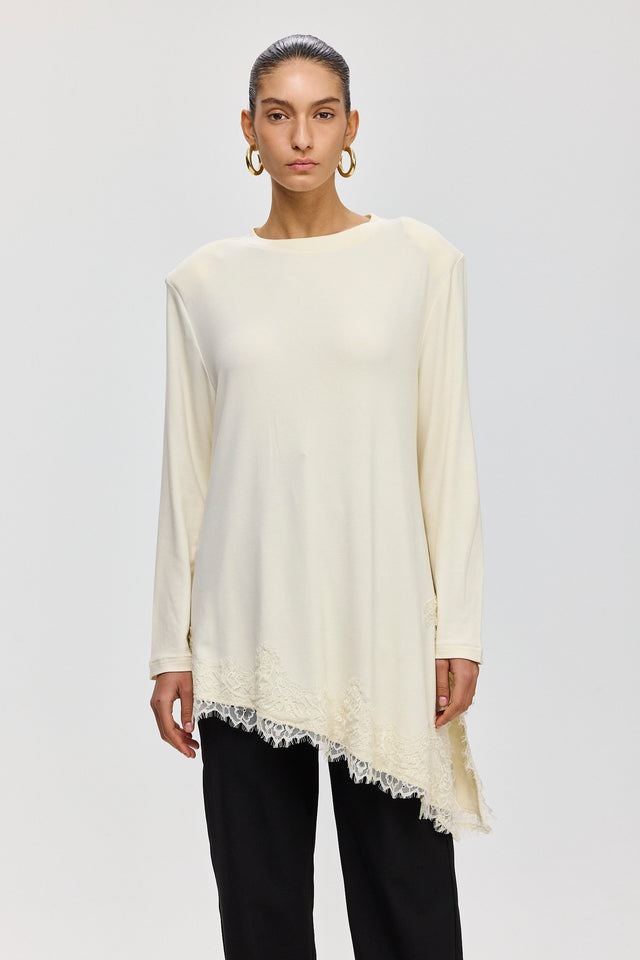 חולצת טוניקה פאמפקין אסימטרית תחרה שמנת