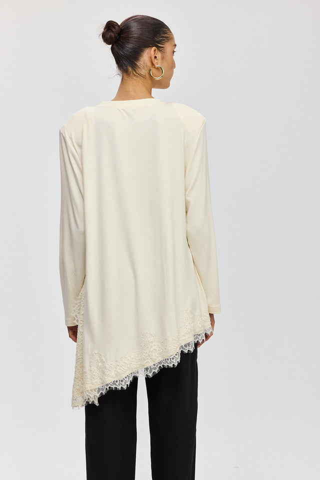 חולצת טוניקה פאמפקין אסימטרית תחרה שמנת