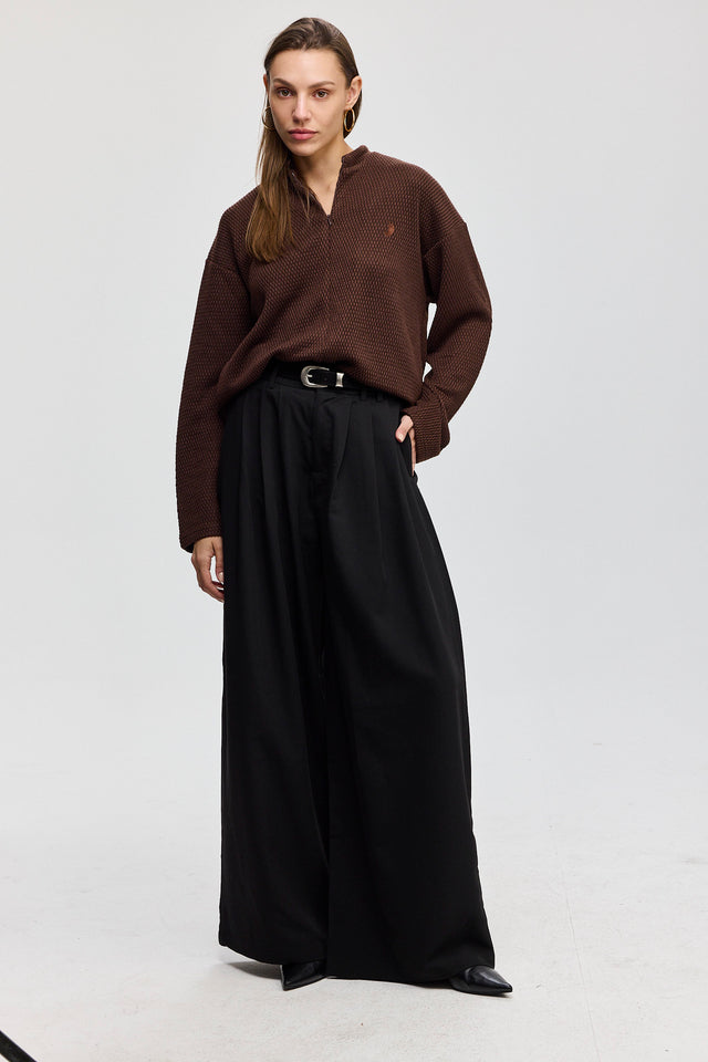 מכנסיים מחוייטים קשיו שחורים