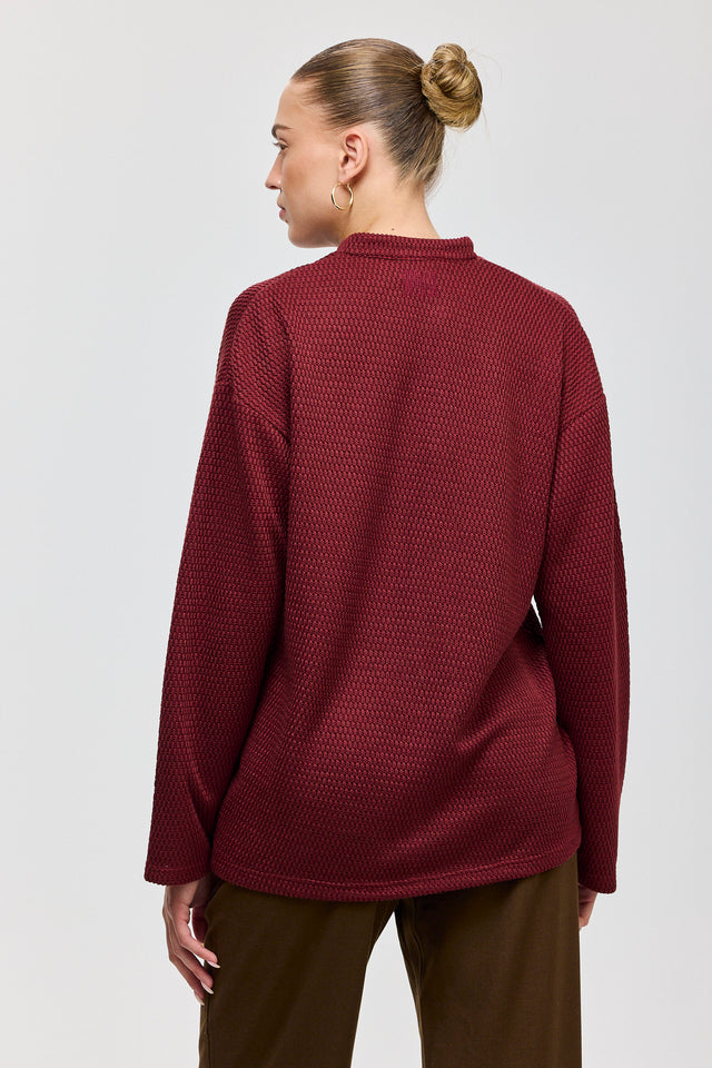 חולצת זיפר סריג ספייסי שרוולים ארוכים בורגנדי