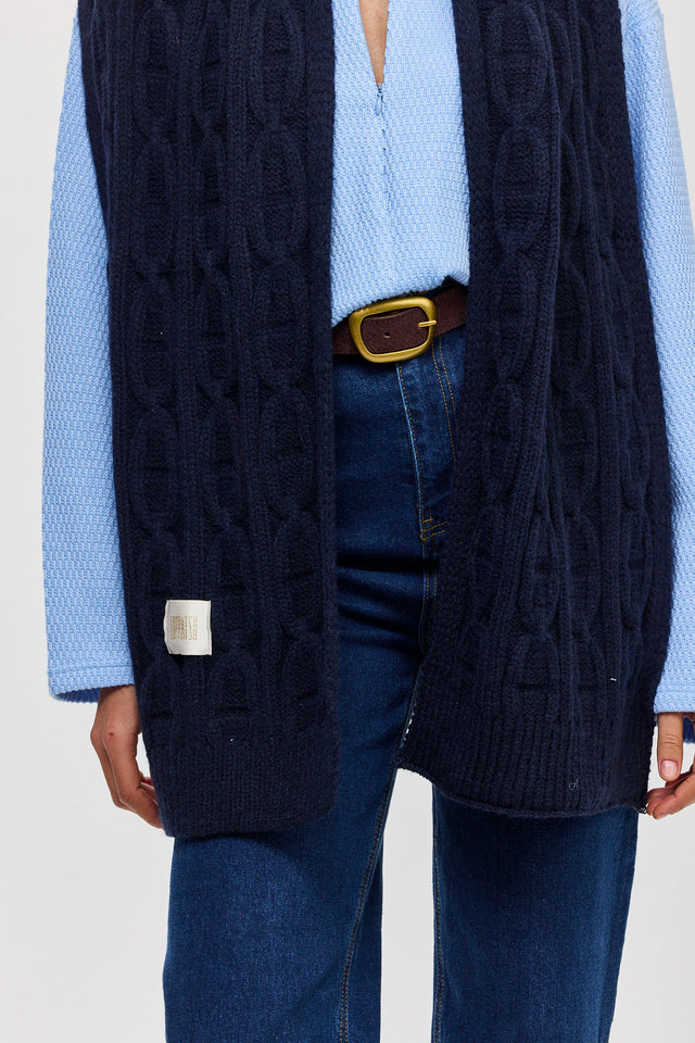 צעיף סריגה גאומטרית נייבי