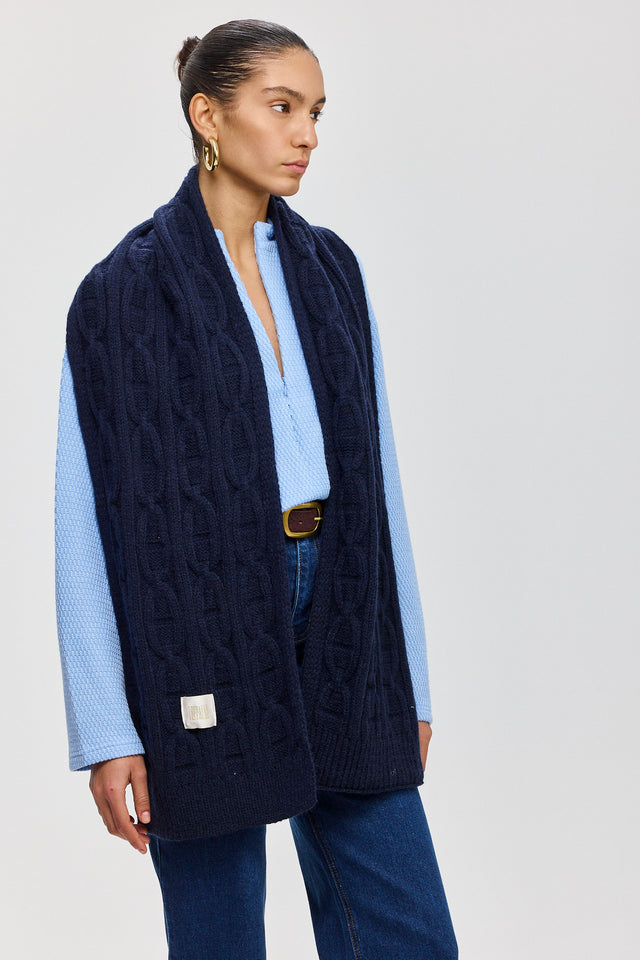 צעיף סריגה גאומטרית נייבי