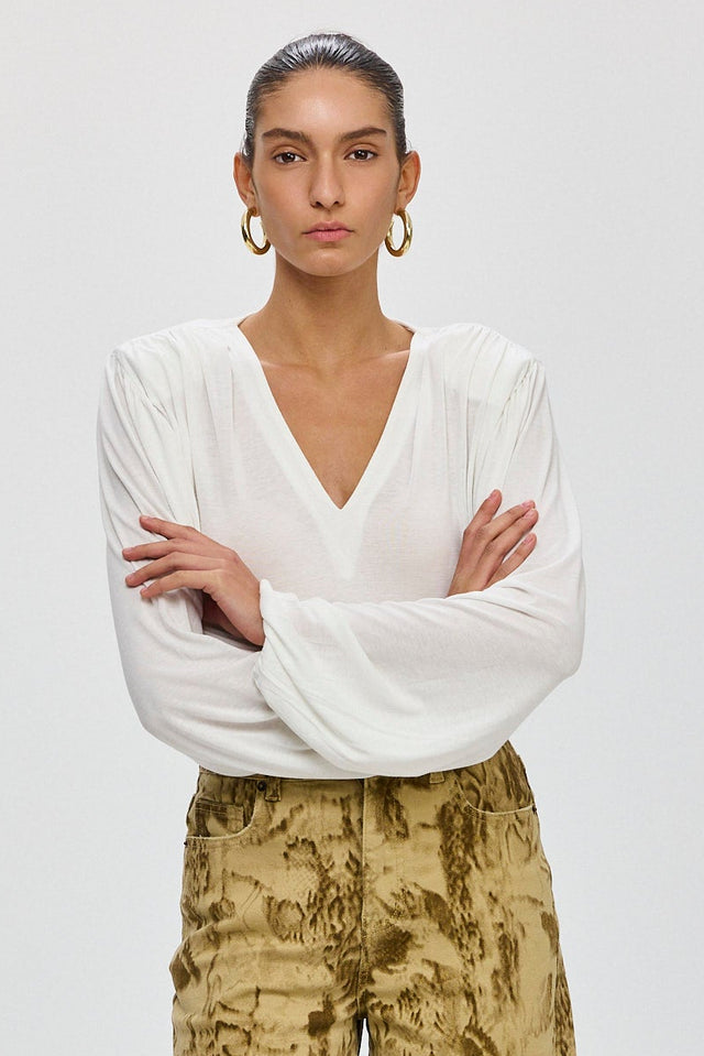 חולצה מפתח וי כיווצים ברוסקטה שרוולים תפוחים שמנת