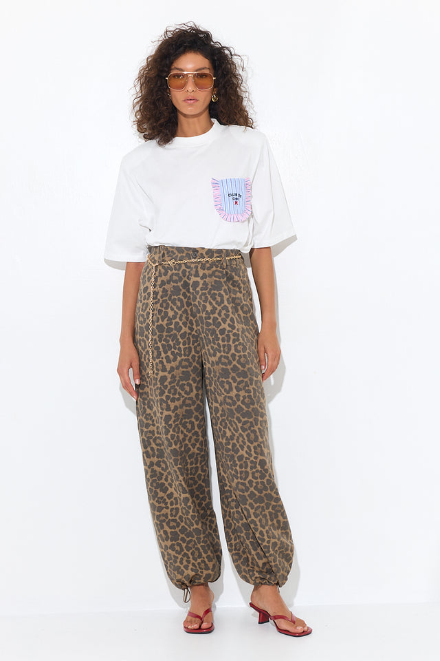 חולצת סטייטמנט כיס פפלום כריות כתפיים נשלפות לבן פסים