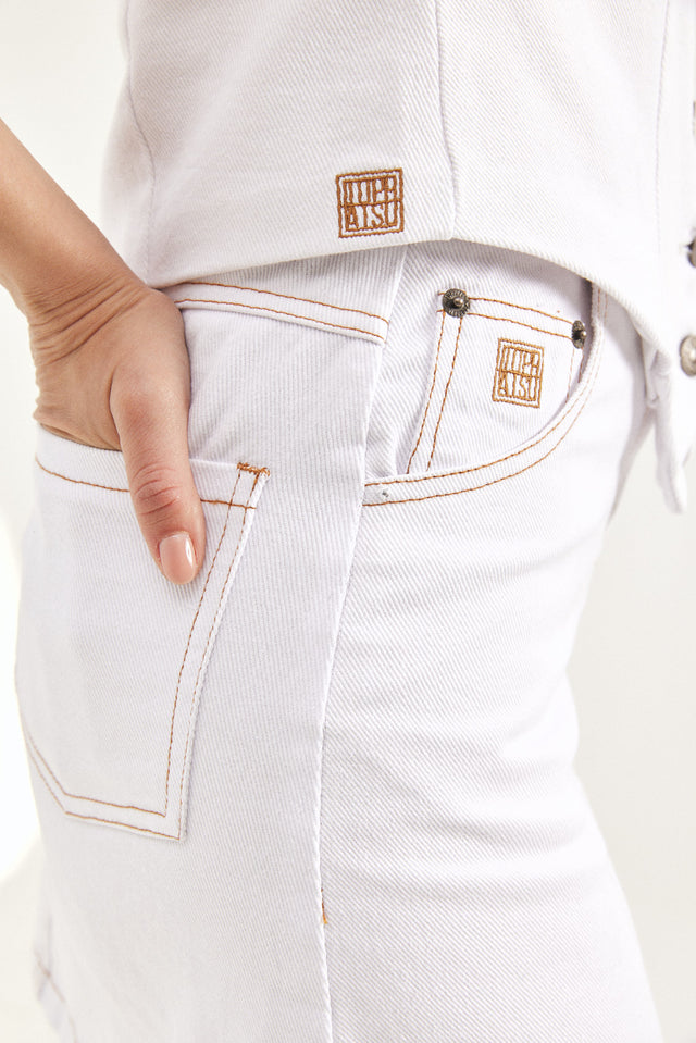חצאית מיני ג'ינס לבן