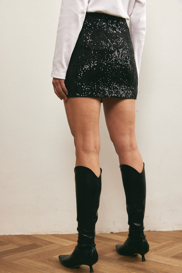 חצאית מיני פאייטים שחורה