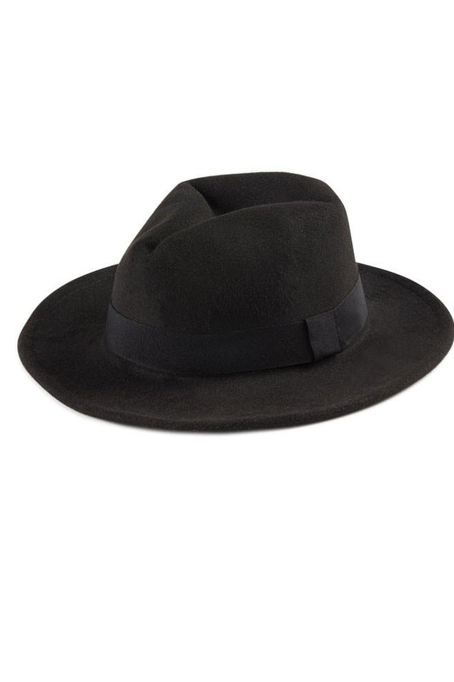 כובע לינדי דיטייל רצועה שחור