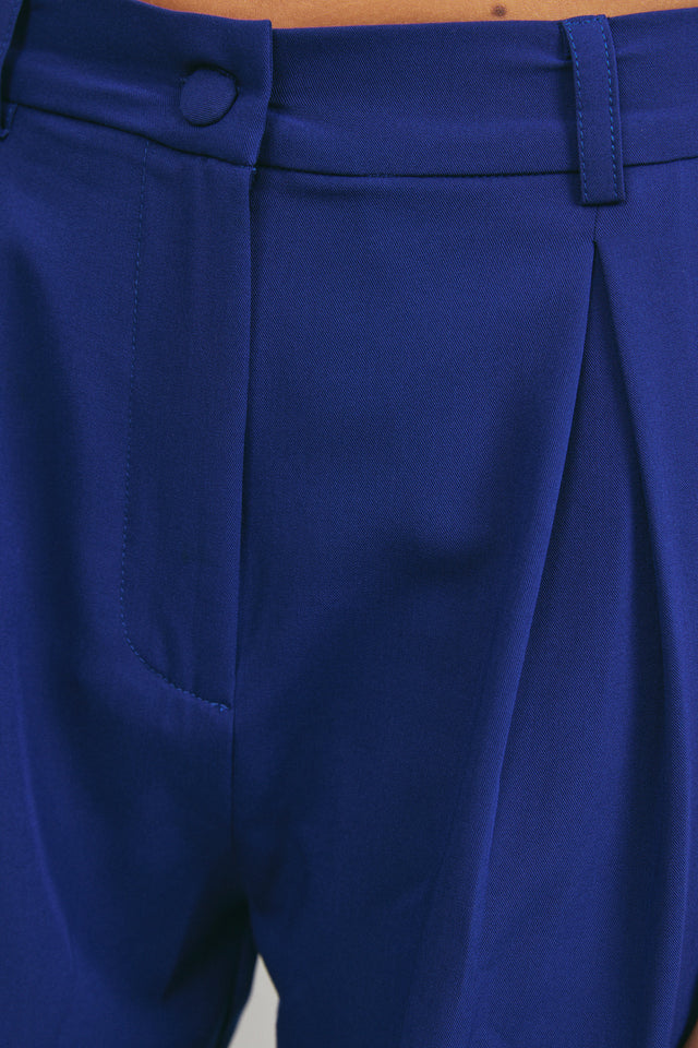 מכנסיים מחויטים מותניים נמוכות כחול רויאל